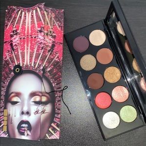 Pat McGrath labs bronze seduction mothership V